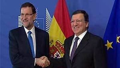 Rajoy rechaza modificar el IVA pero ve posible la reforma de las pensiones  antes de 2014