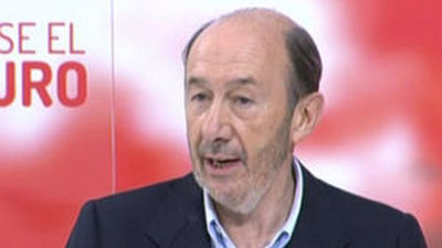 Rubalcaba pide reformar la Constitución para evitar retrocesos en igualdad