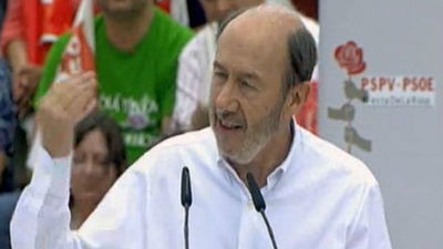 Rubalcaba avisa de que no pactará una reforma de pensiones sin los sindicatos