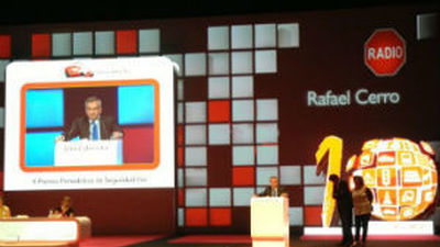 Rafael Cerro, de Onda Madrid, Premio Periodístico de Seguridad Vial de Línea Directa