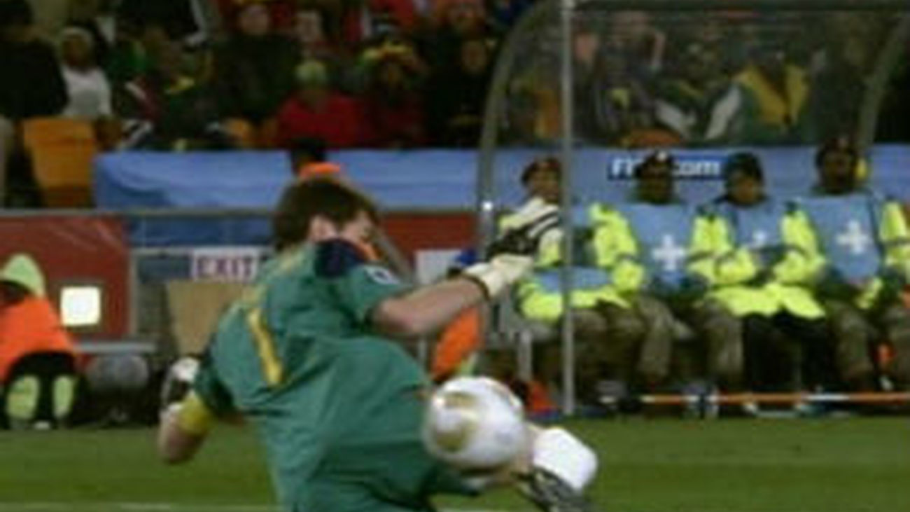 Casillas: "Me he habituado a no ser titular"