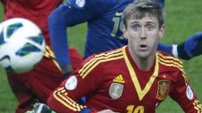 Monreal: "Casillas es uno de mis referentes en la Selección"