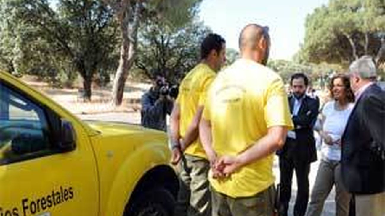 La campaña contra el fuego en la Casa de Campo  reduce lo quemado a medio campo de fútbol