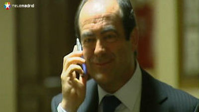 El PSOE se ausenta de una votación para mantener los privilegios de José Bono