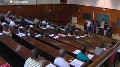 Casi 19.000 parados se presentan para 11 plazas de bedel en El Prado