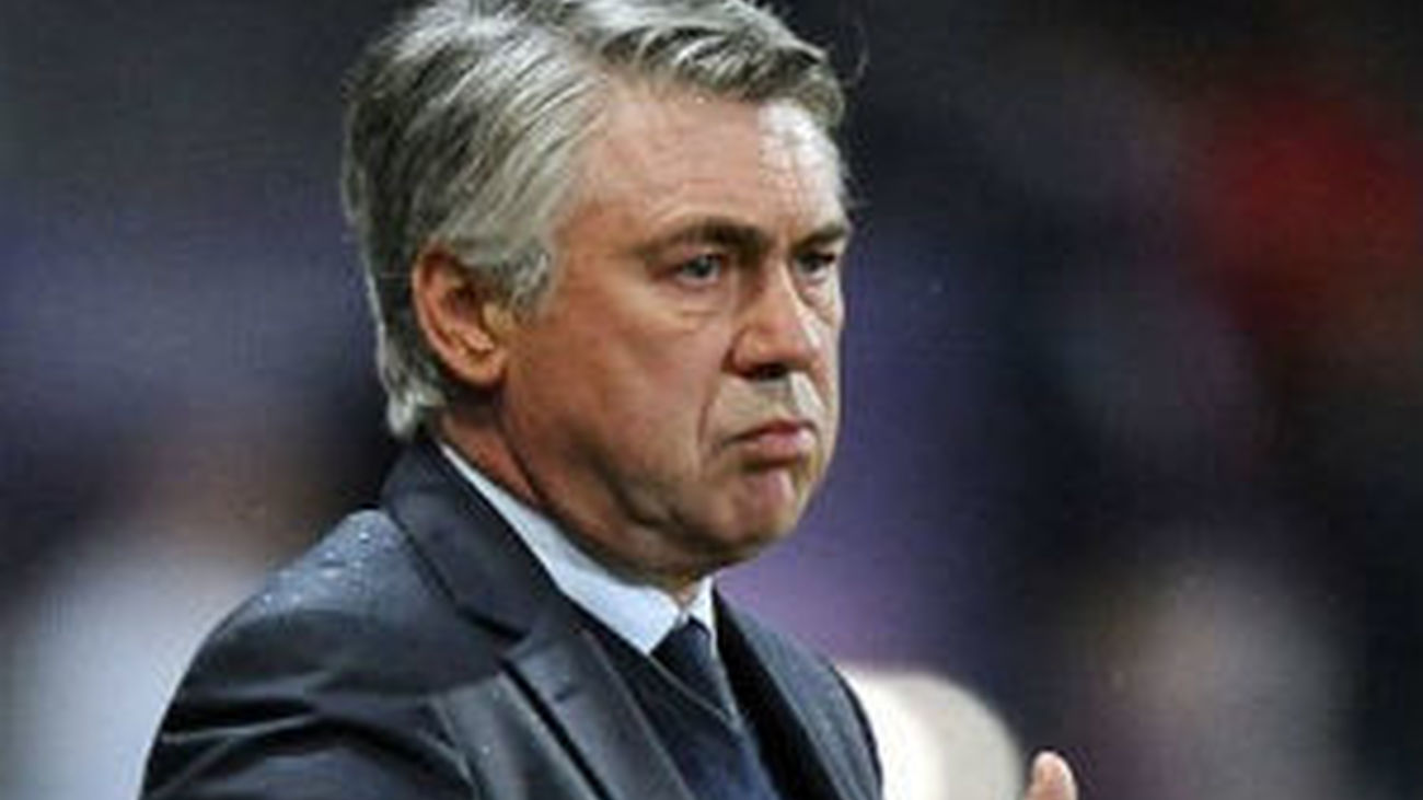 Ancelotti firma por el Real Madrid hasta 2016