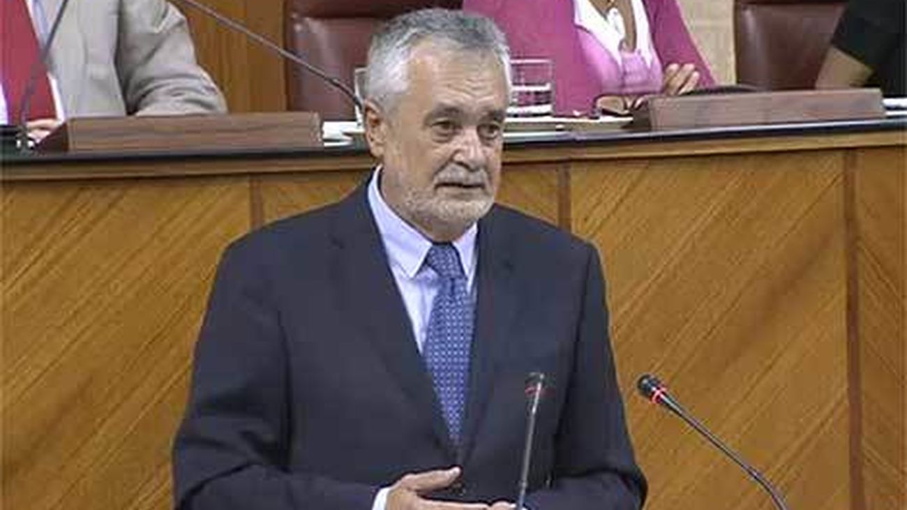 Griñán: Rubalcaba debe decidir ya si quiere ser candidato