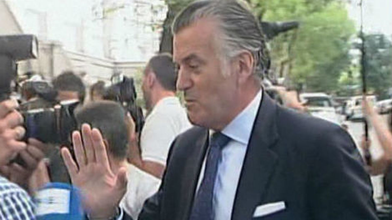 Rajoy, sobre Bárcenas: "Deseo que se actúe con celeridad"