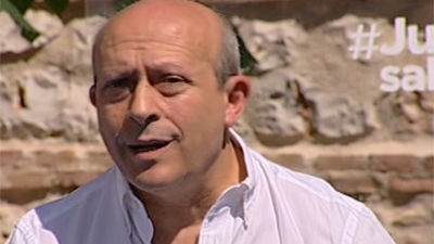 Wert: la ley evitará repartir las becas como si fueran "limosnas"