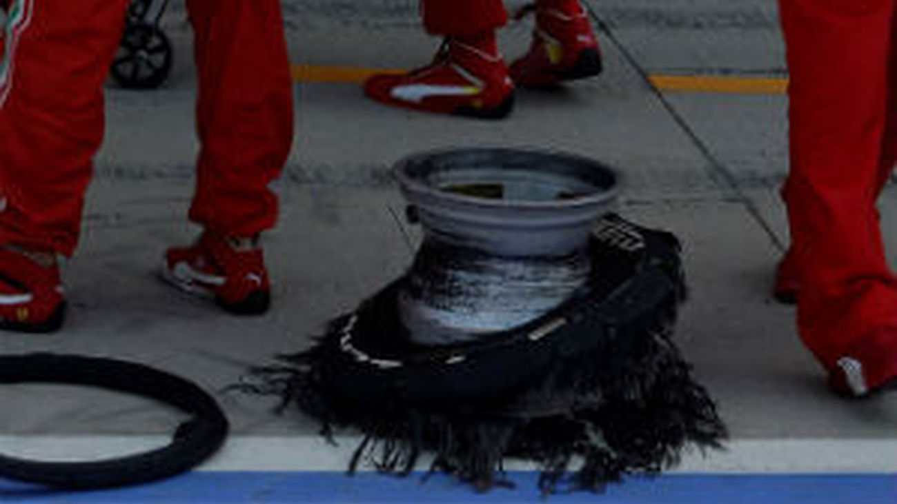 Pirelli explica el caos de Silverstone