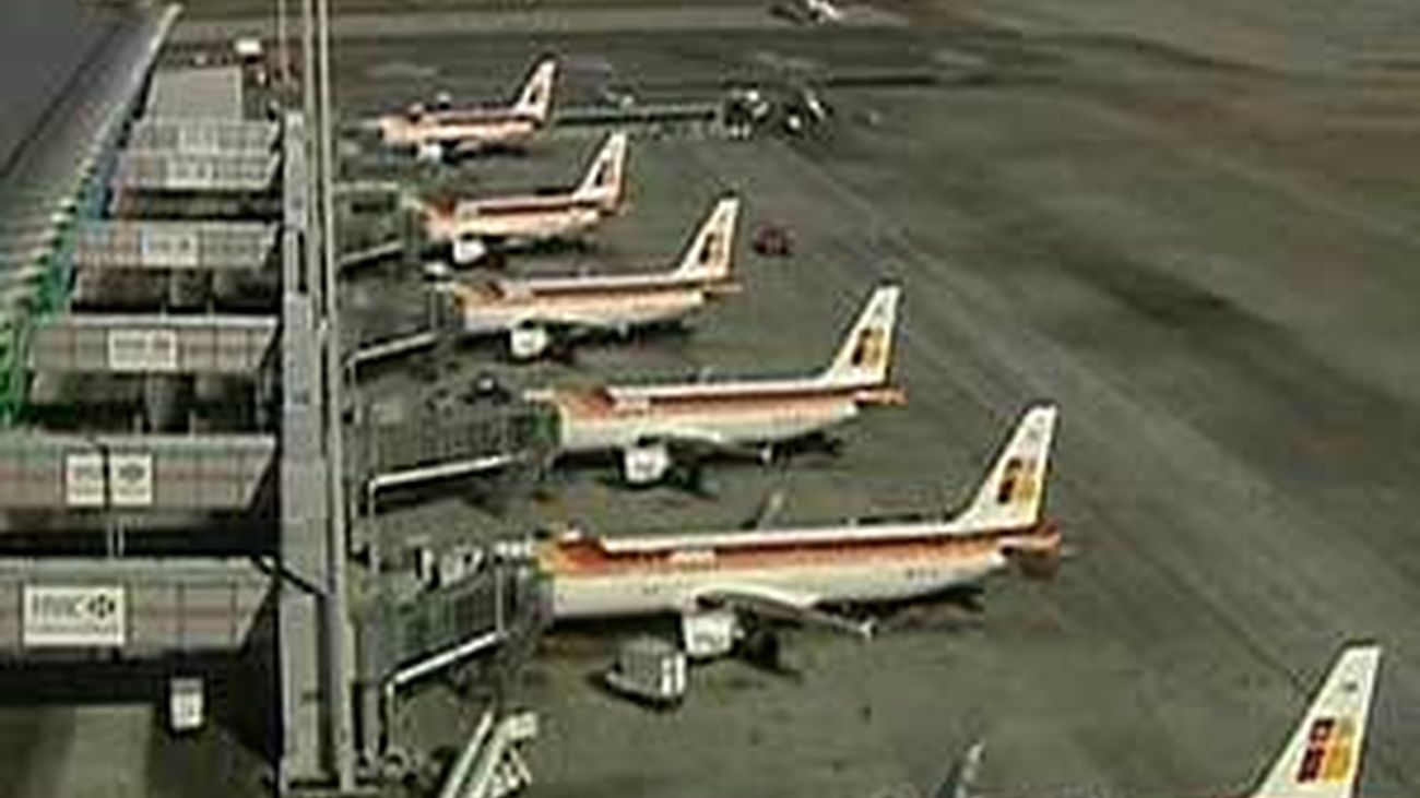 El aeropuerto de Barajas genera más de 305.000 empleos, el 18% en Madrid capital
