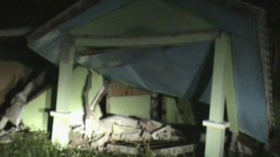27 Muertos y centenares de heridos en Sumatra tras un terremoto de 6,1 grados