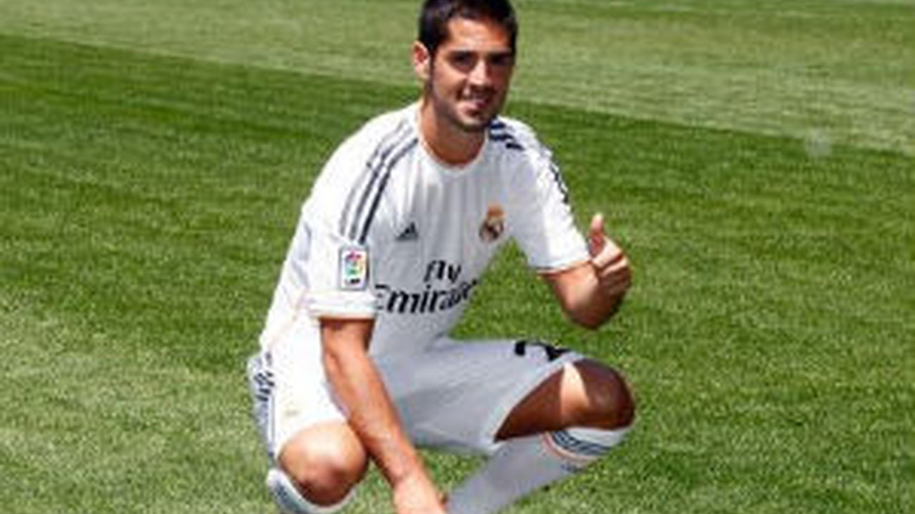 Isco ya luce de blanco: "Estar en el Real Madrid es lo más grande"