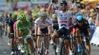 Tour: Cavendish se exhibe y Gerrans sigue de líder