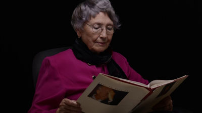 Actividades como la lectura y la escritura preservan la memoria en la vejez