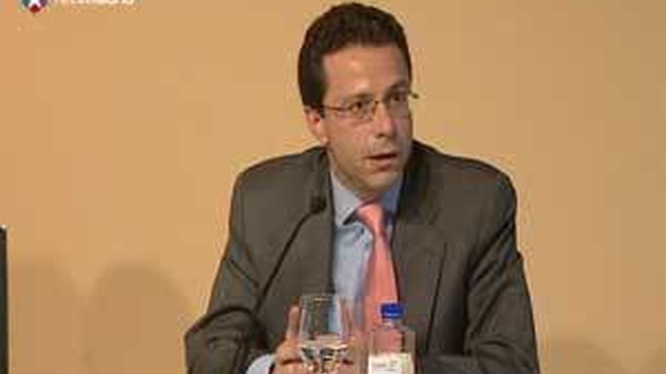 La Comunidad adjudica a Hima, Ribera Salud y Sanitas la externalización de 6 hospitales