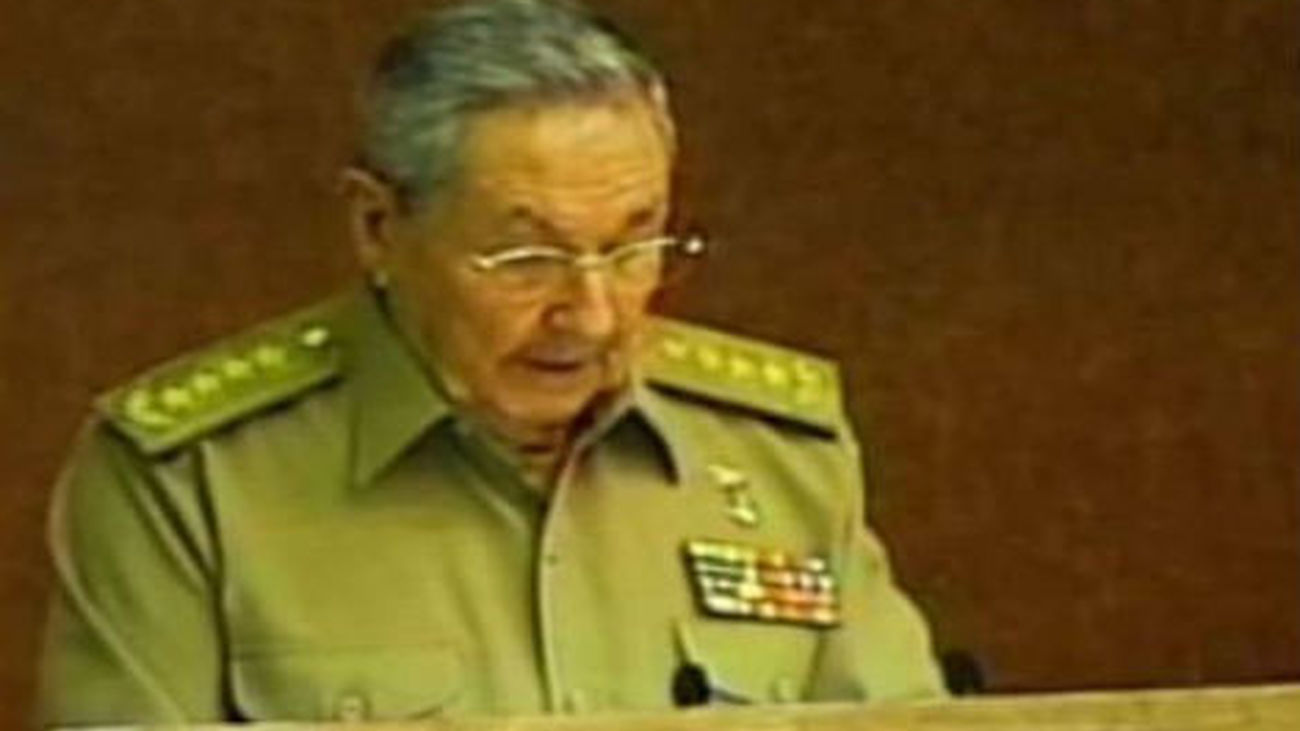 Cuba respalda el derecho de los países latinoamericanos a asilar a Snowden