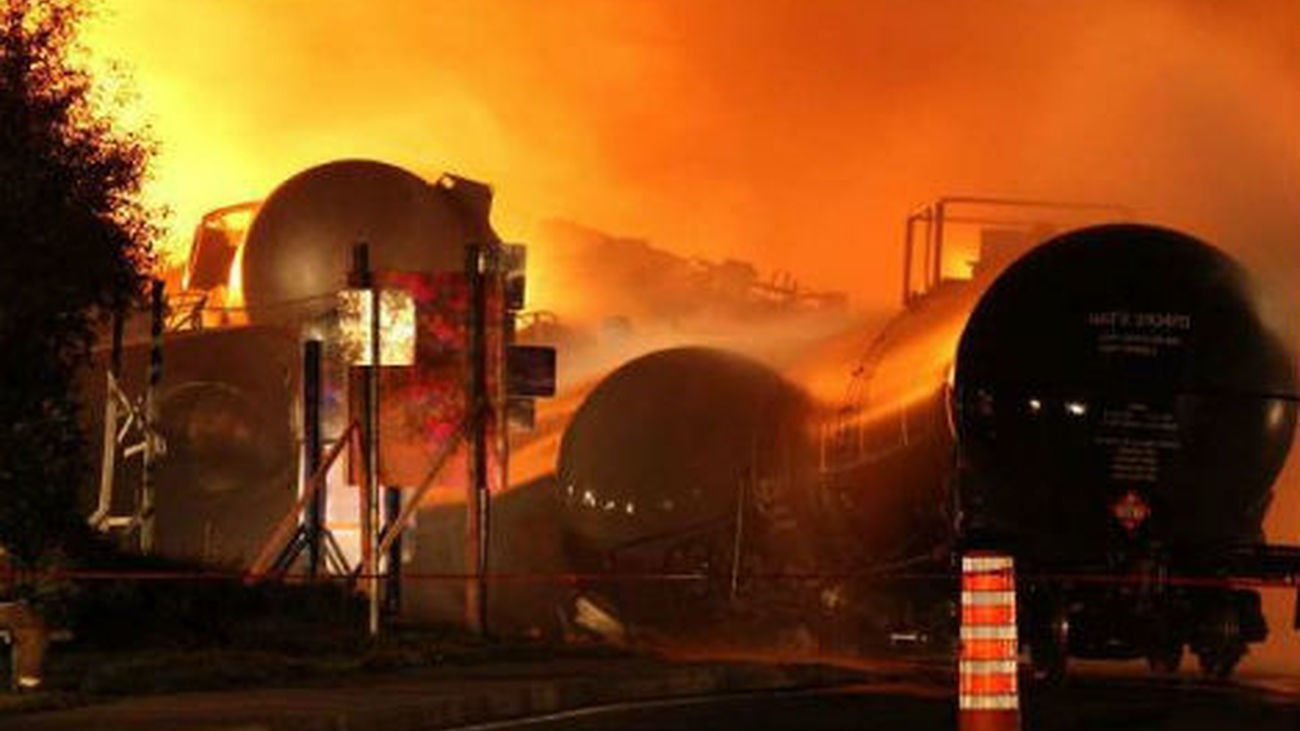 Trece muertos y 50 desaparecidos tras la explosión de tren en Canadá