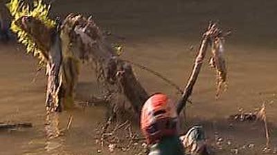 Encuentran cadáver del niño que fue arrastrado por el río Nalón