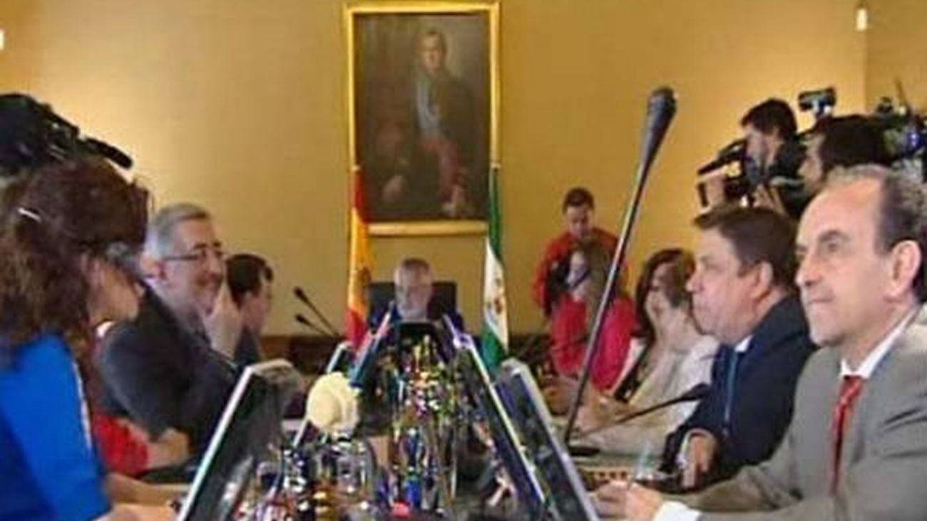 El Constitucional suspende el decreto  andaluz antideshaucios durante cinco meses