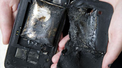 Una adolescente sufre quemaduras de tercer grado al explotarle el móvil