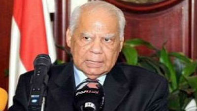 El primer ministro egipcio pide tiempo para formar Gobierno