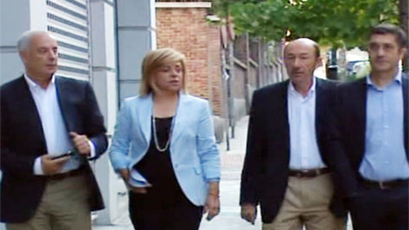 Los barones socialistas rechazan dar libertad de voto al PSC