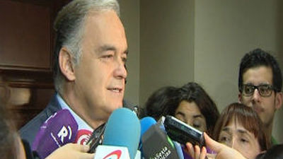 El PP busca fórmulas mientras espera que Rajoy decida si acude al Congreso