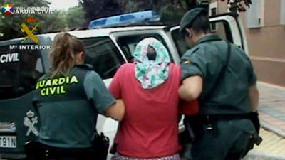 Detenidas 101 personas implicadas en una red de matrimonios de conveniencia