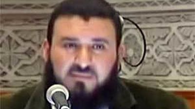 Un estudioso del Corán sostiene que "la mujer que lleva perfume es una fornicadora"