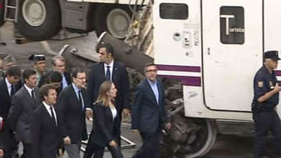 El Rey, el Príncipe, Rajoy y partidos transmiten su "pesar" a las familias de las víctimas