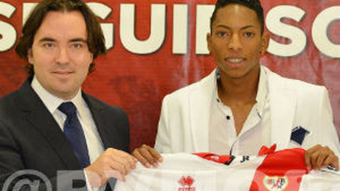 Mógica: "En el Rayo espero seguir creciendo"