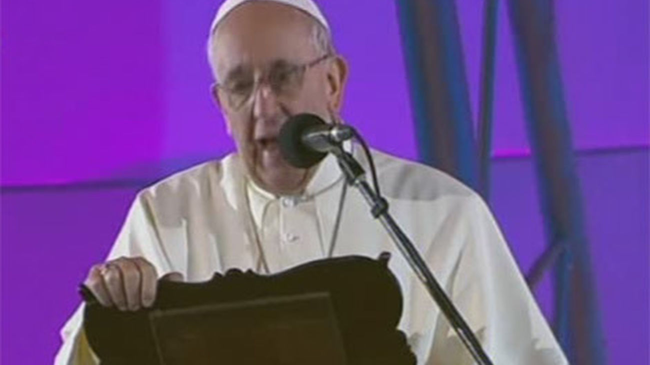 El Papa arremete contra la "corrupción" de los políticos