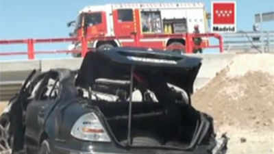 Un hombre muere tras salirse de la M-206 e incendiarse su vehículo en Loeches