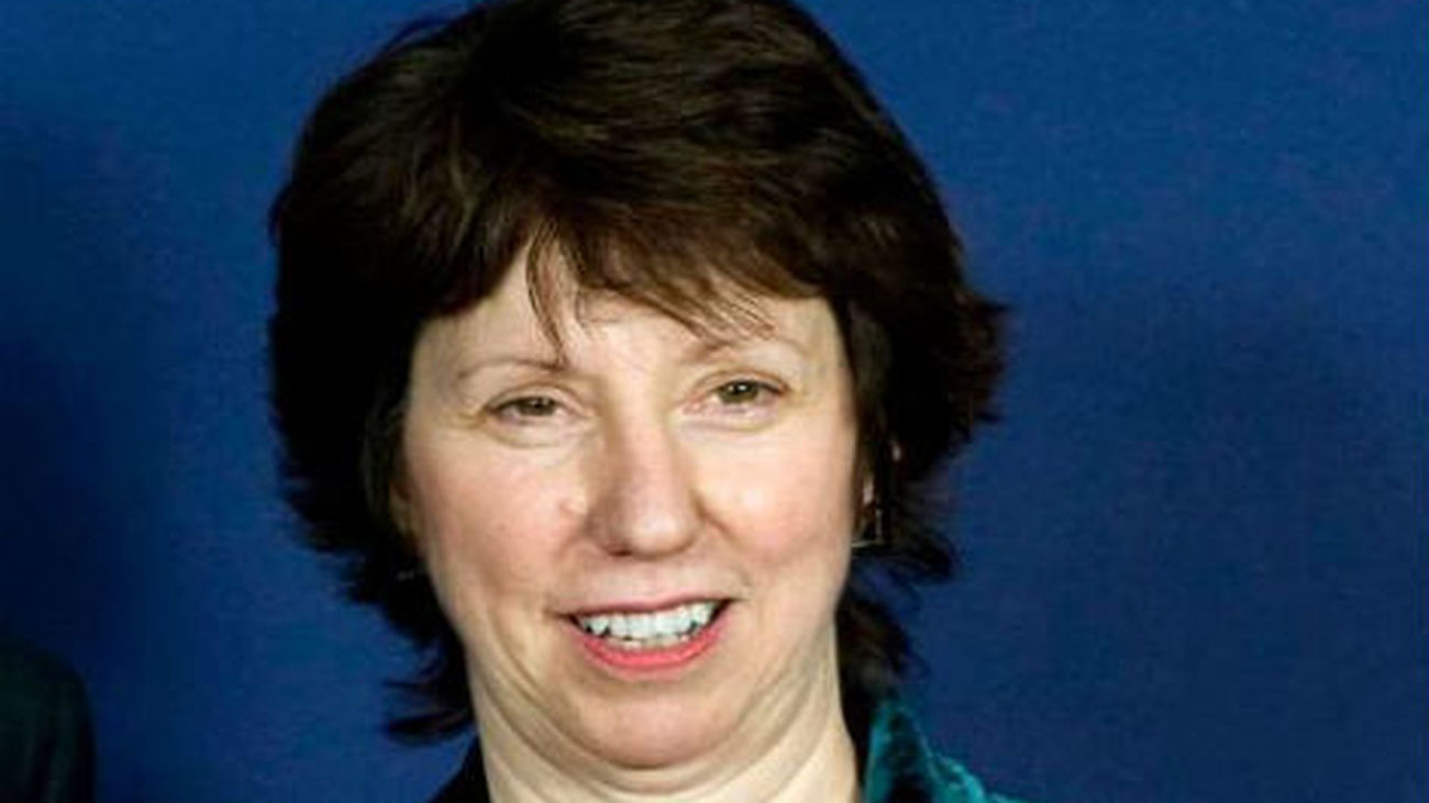 Ashton se reunió dos horas con el depuesto presidente egipcio Mursi