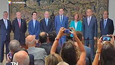 Gobierno, médicos y enfermeros sellan un pacto por la sostenibilidad de la Sanidad