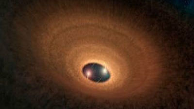 Descubren un sistema de tres estrellas, dos de ellas rodeadas por un disco