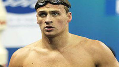Lochte dobla oros y títulos en una hora y media