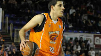 Colom, al Estudiantes, y Cabezas, al Fuenlabrada