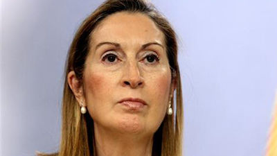 Pastor anuncia que operadores privados entrarán a competir con Renfe en AVE en 2014