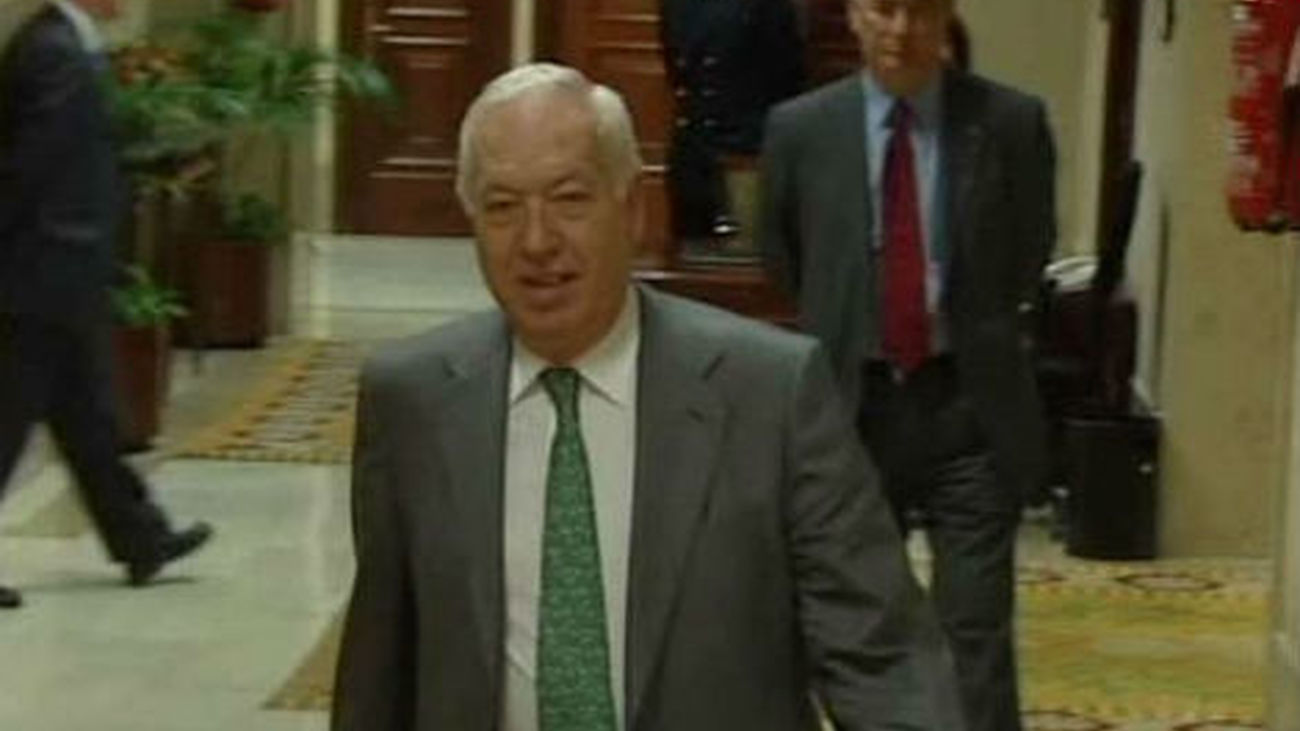 Margallo solicita comparecer en el Congreso  para explicar la situación con Gibraltar