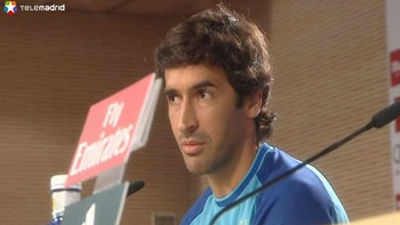 Raúl, homenaje y despedida en el Bernabéu con tres años de retraso