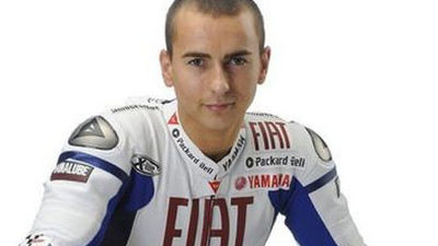 Lorenzo domina los primeros entrenamientos libres en Brno