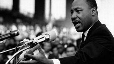 Miles de personas evocan el sueño de Luther King 50 años después