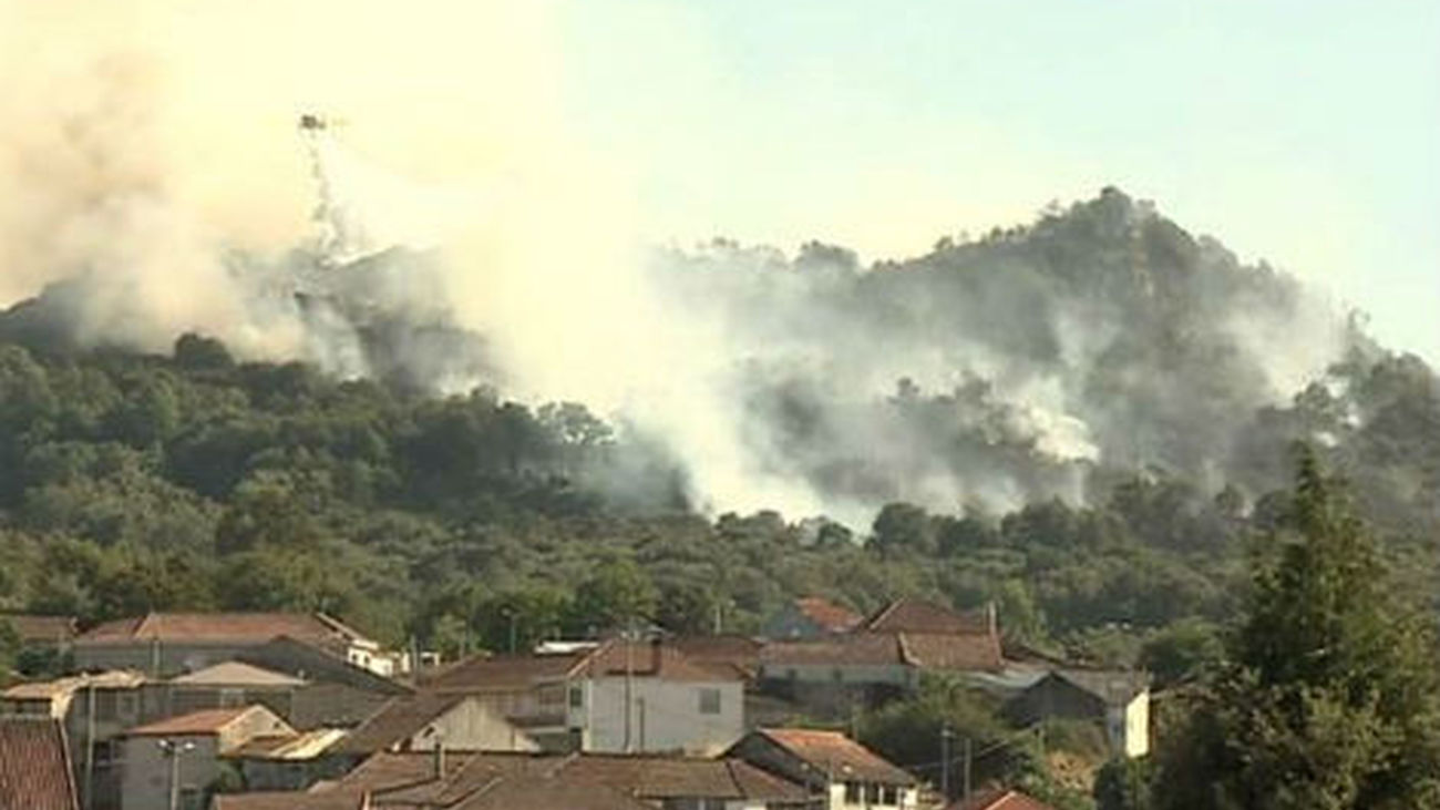 Controlados los incendios de Ourense tras quemar 2.175 hectáreas