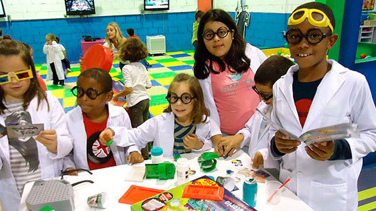Taller de ciencia para niños en La Vaguada