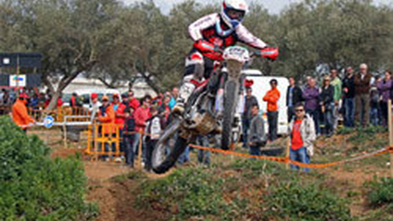 Moralzarzal acoge la última prueba de la Copa Solidaria de Enduro Indoor