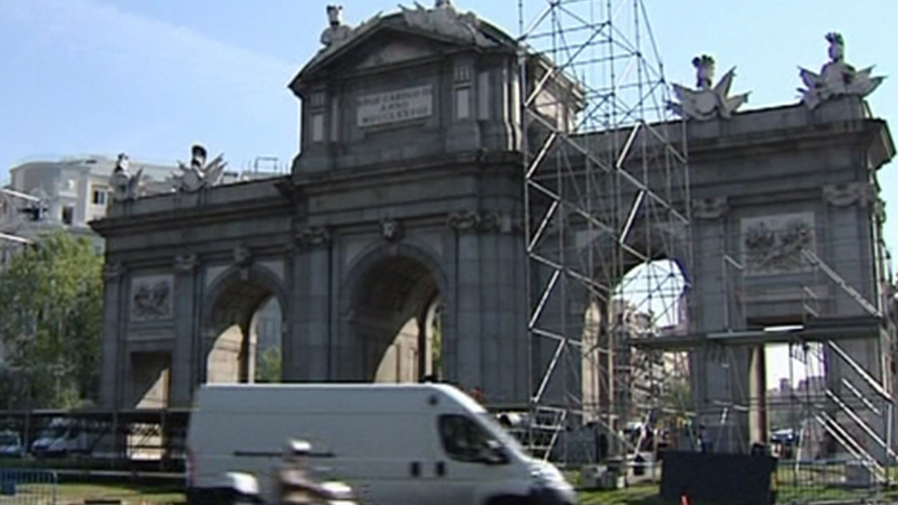 La Puerta de Alcalá se prepara para vivir la fiebre olímpica del sábado noche