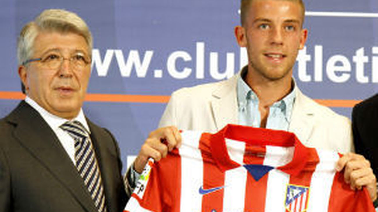 Alderweireld: "Será difícil entrar en el equipo pero daré lo mejor de mí"