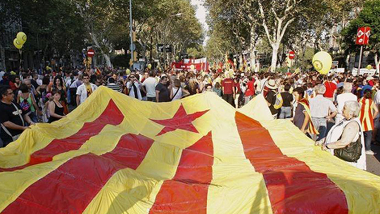Dos encuestas cifran entre el 35 y el 40% el independentismo en Cataluña
